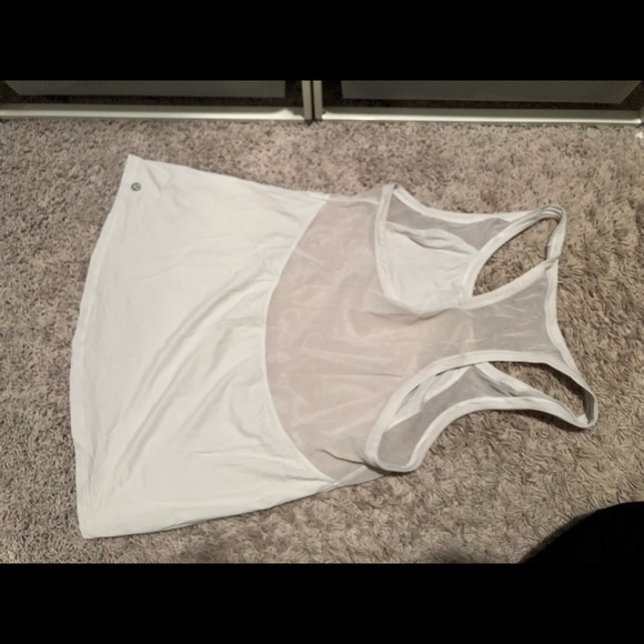 Lululemon tank - Picture 2 of 2